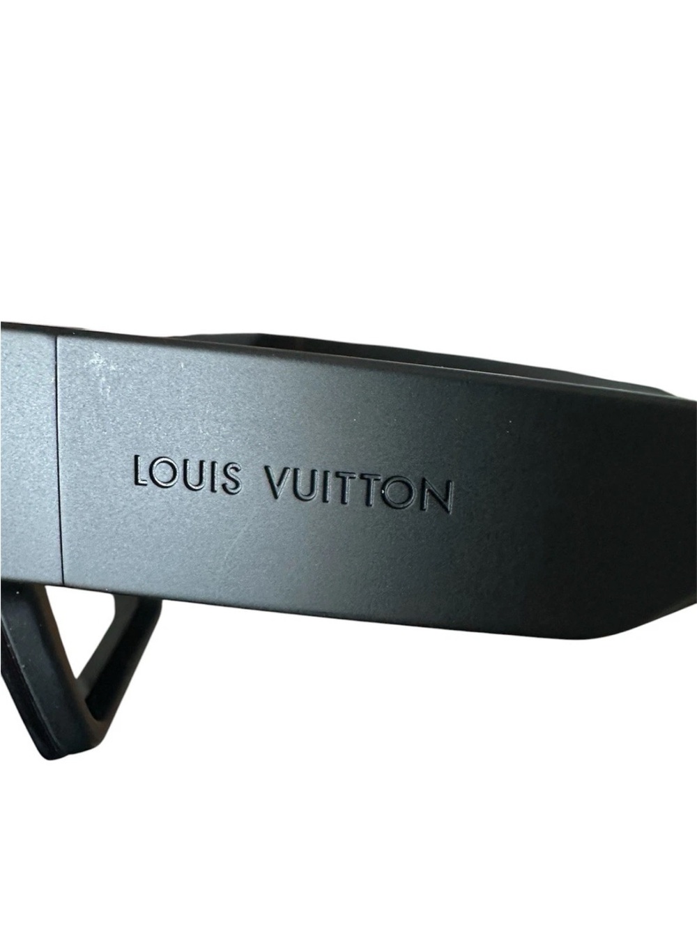 Authentic Louis Vuitton Waime Sunglasses - Picture 4 of 12